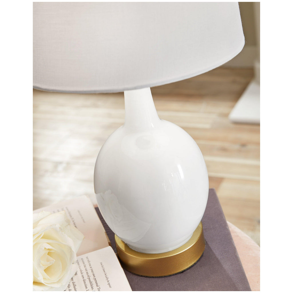 Arlomore Table Lamp