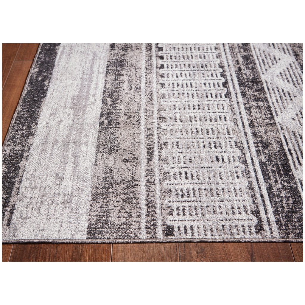 Henchester Rug Ash-R405992