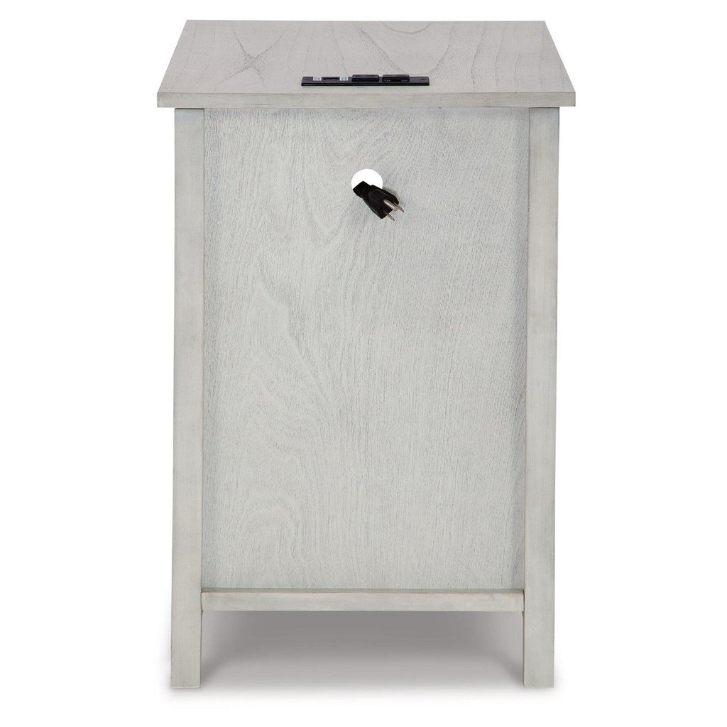 Treytown Chairside End Table Ash-T300-217